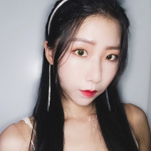 (ENLIV) 沁漾綠 10片 實戴分享｜@yun_xuan1117